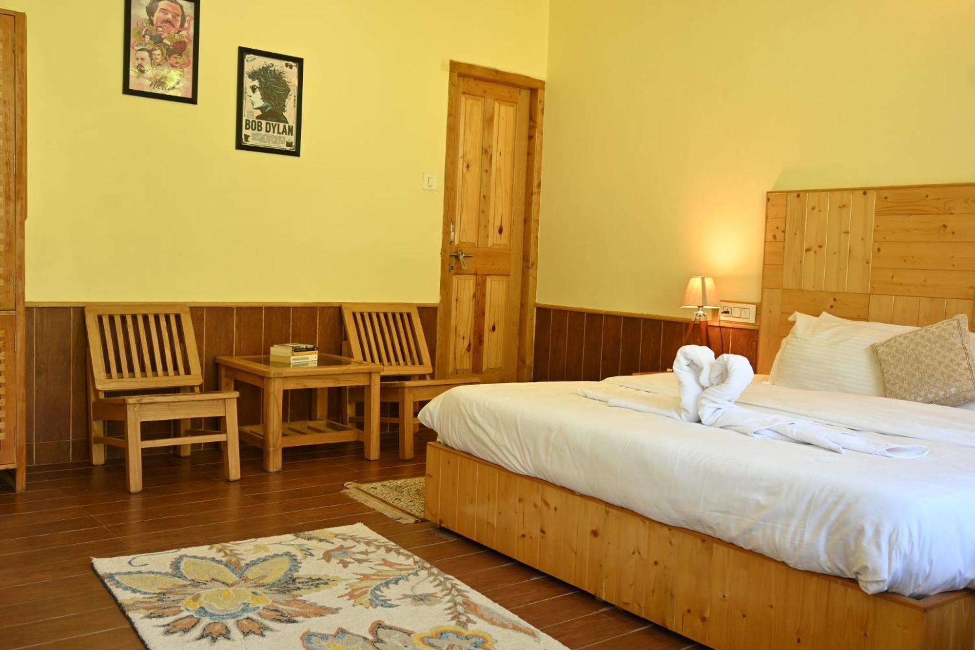 Cascade Mountain Retreat Manali Bed & Breakfast エクステリア 写真